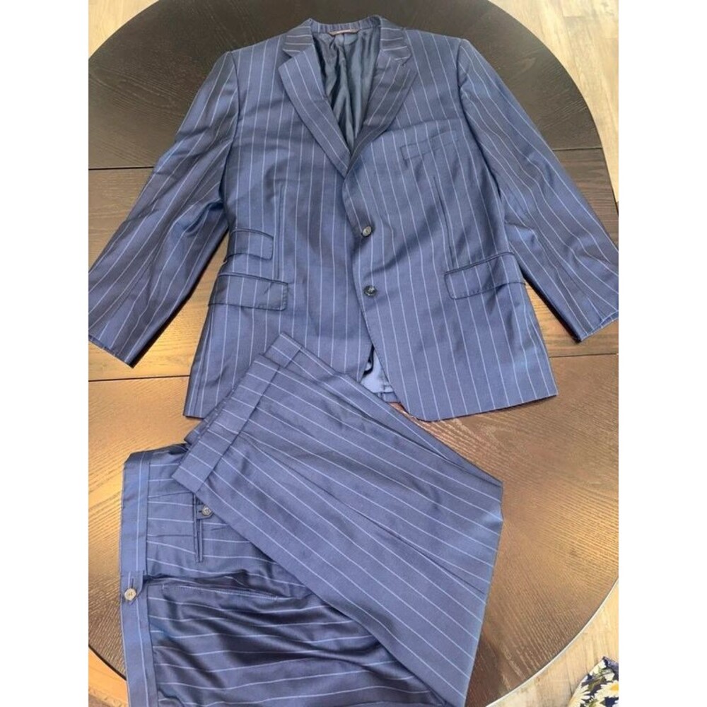 Paul Stuart 46-40 SB Baxter 100% Wool Super 110’s Pinstripe Suit